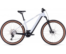 VTT ELECTRIQUE CUBE REACTION HYBRID PRO 625 FLASHWHITE N BLACK 2024