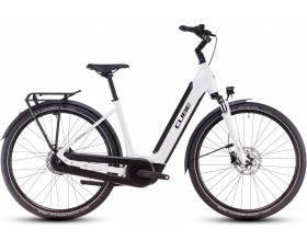 VELO URBAIN ELECTRIQUE CUBE SUPREME HYBRID COMFORT ONE 500 METALLICWHITE N BLACK EASY ENTRY 2025